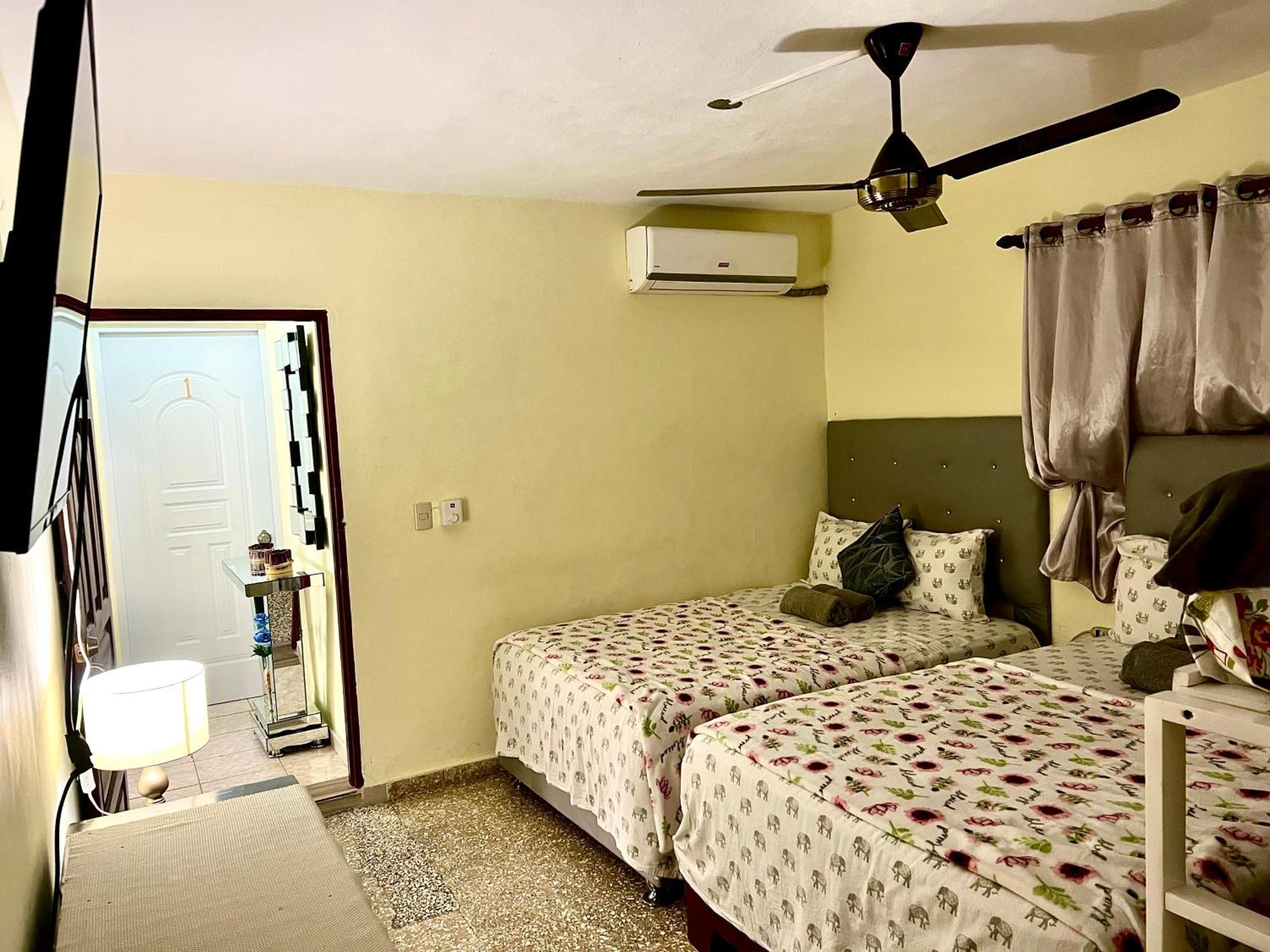 Hotel Maria Bonita Higueey Exterior photo